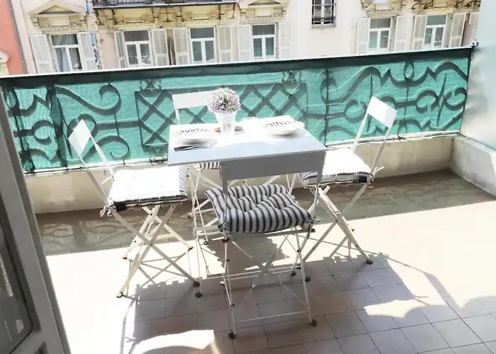 Superbe Appartement Carre D\'Or ,Terrasse/Clim
