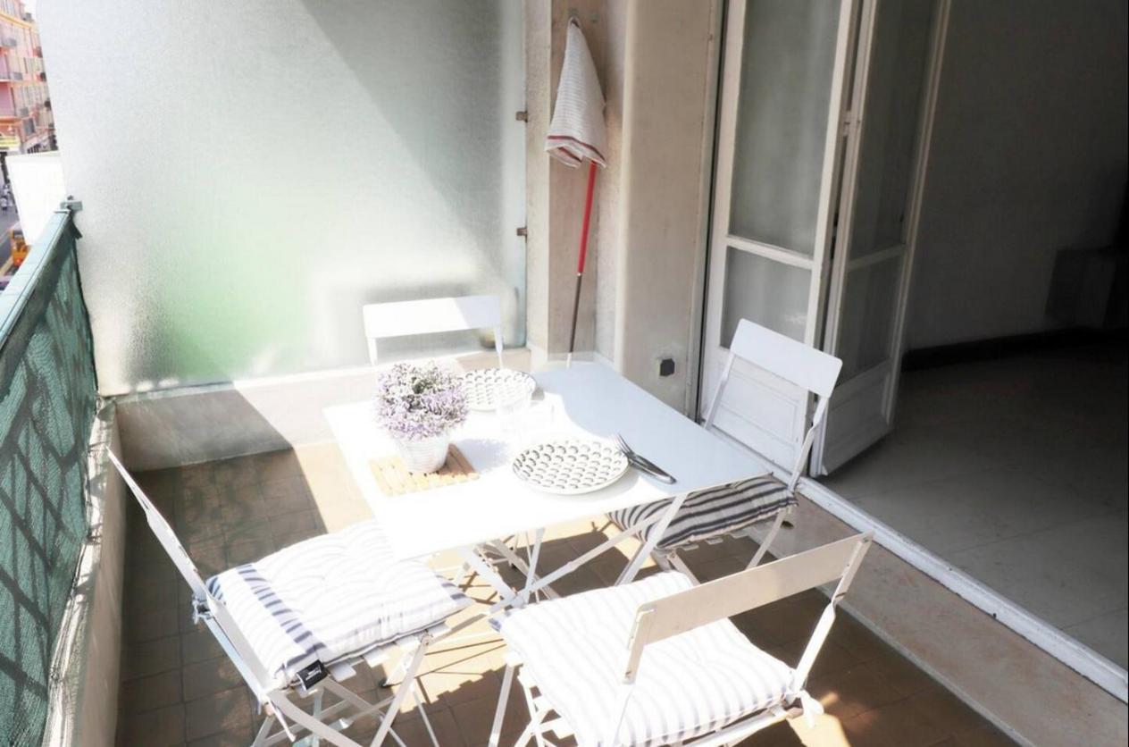 Superbe Carre D'or ,terrasse/clim Appartement *